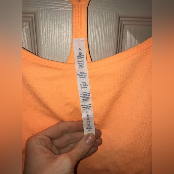 Lululemon | 6 - Picture 4 of 4